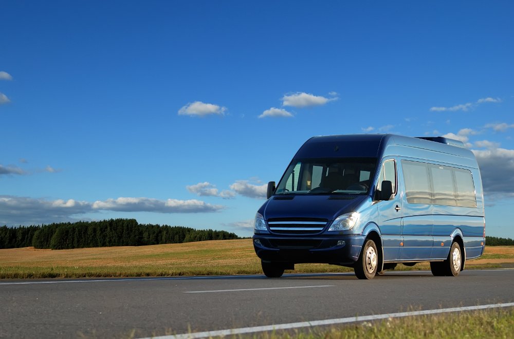 Top-rated Minibus Hire Services in Liverpool, UK